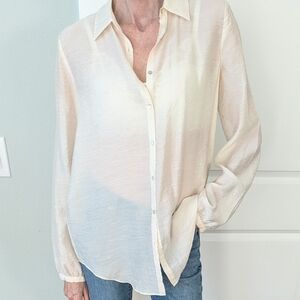 Calypso eggshell blouse with long sleeve